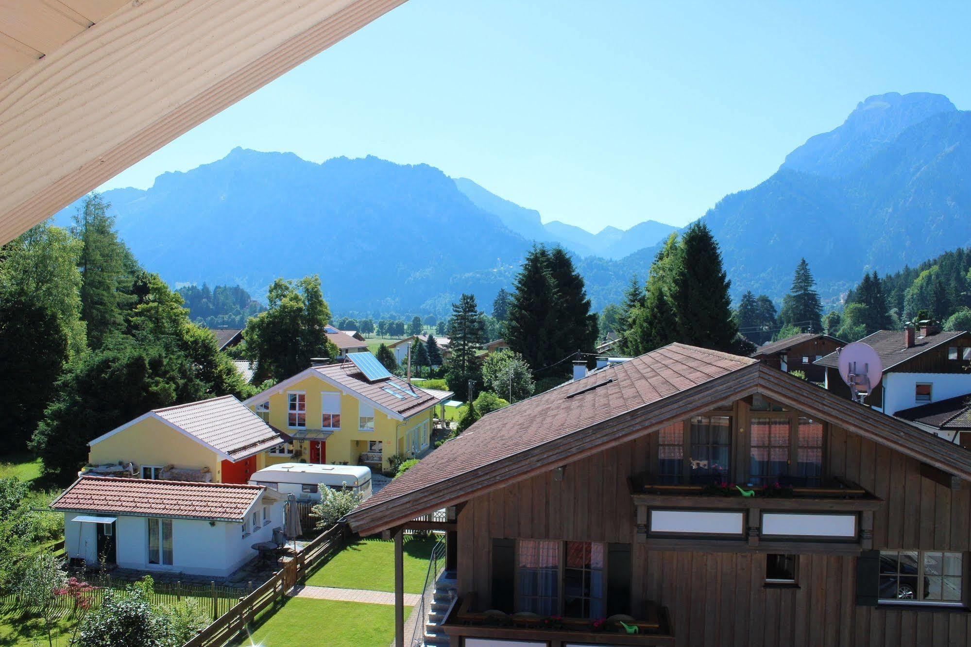 Landhotel Guglhupf Schwangau Exterior photo